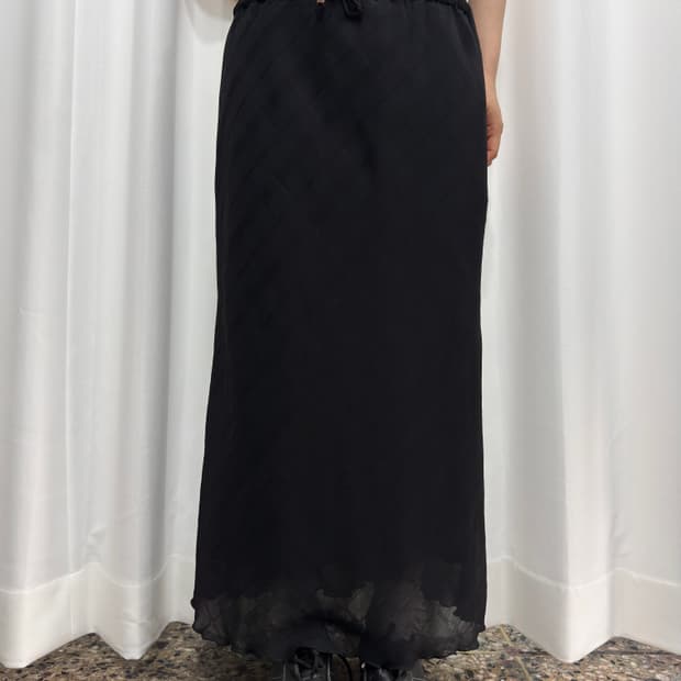 long skirt