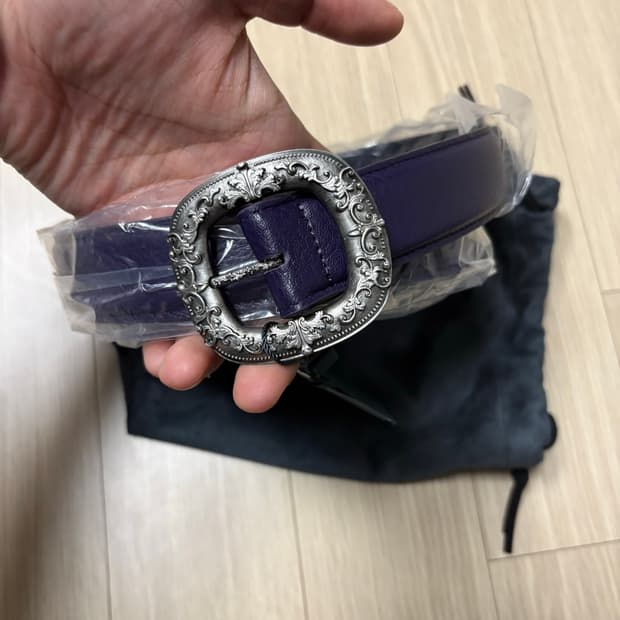 (미사용) 언더마이카 벨트 25ss시즌 판매합니다.