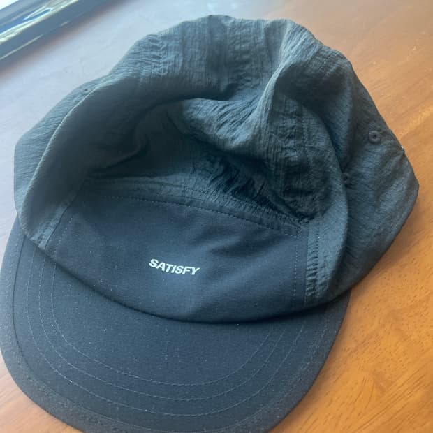 새티스파이 모자
