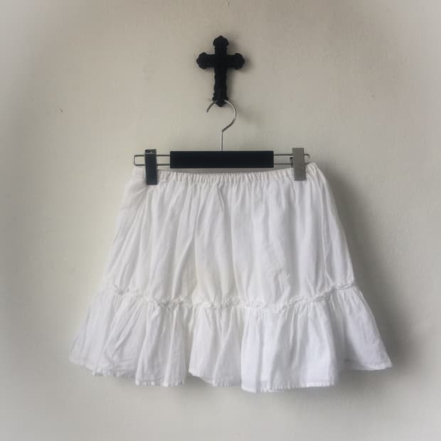 White mini skirt