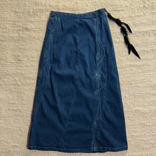 Beaded Stitched Denim Skirt 0257