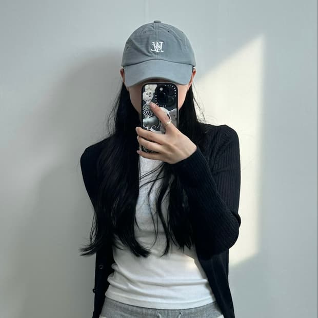 우알롱 그레이 볼캡