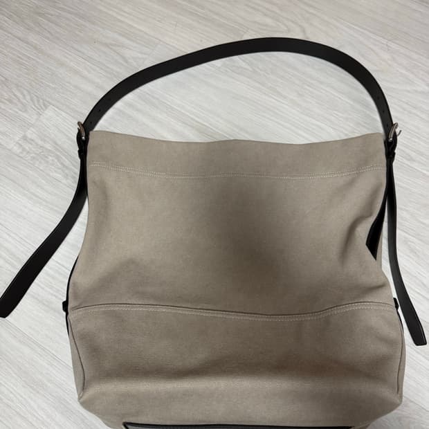 르메르 캔버스 토트백 다크린넨