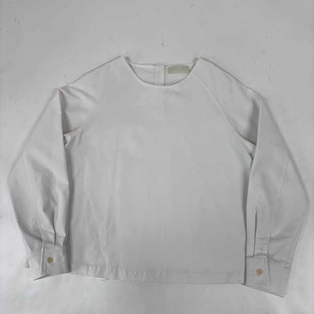 제이리움 플로위 코튼 와이드 블라우스 크림