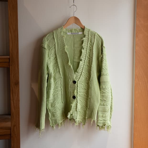 퍼버즈 웨이브 스트라이프 크래시 가디건