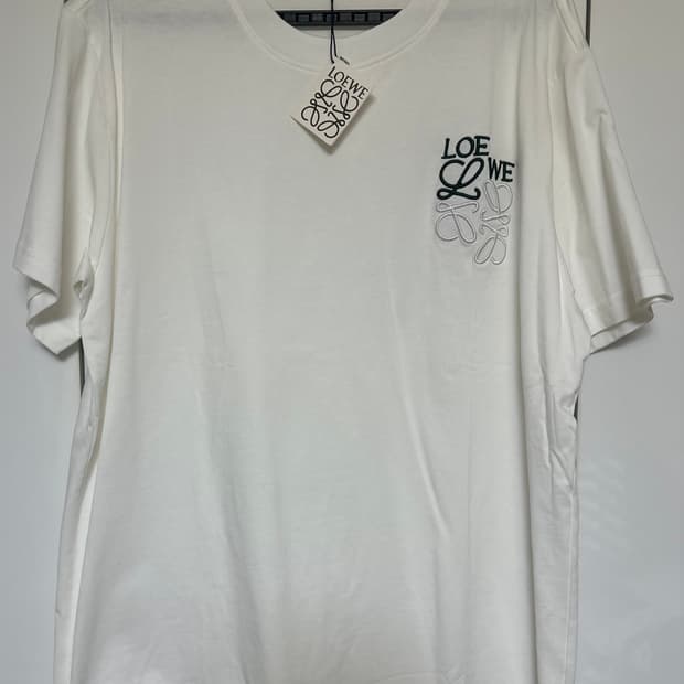 LOEWE 로에베 아나그램 화이트 티셔츠