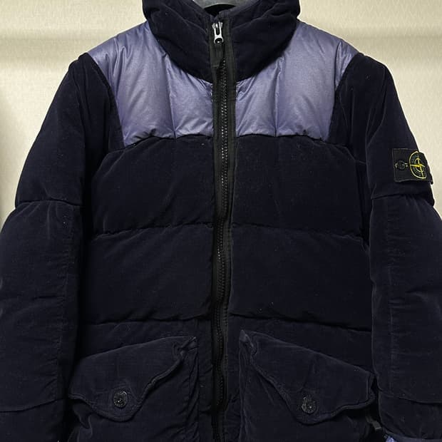 스톤아일랜드 벨벳 다운 tc 패딩 M(105)