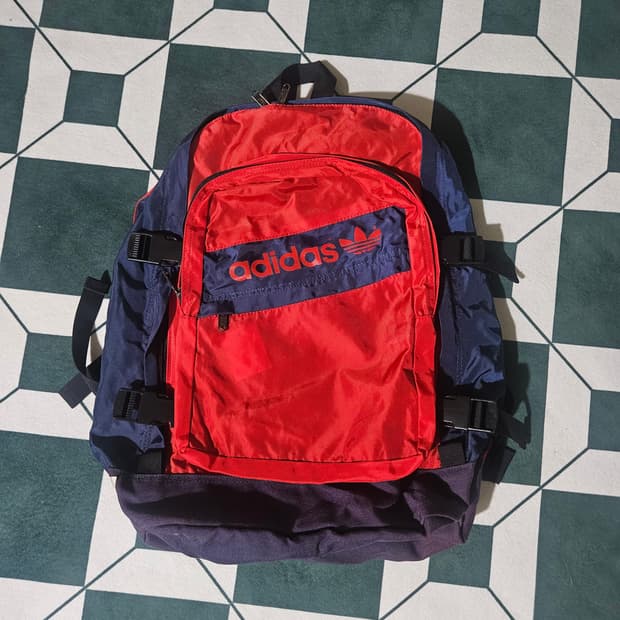 제우교역 아디다스 올드스쿨 백팩