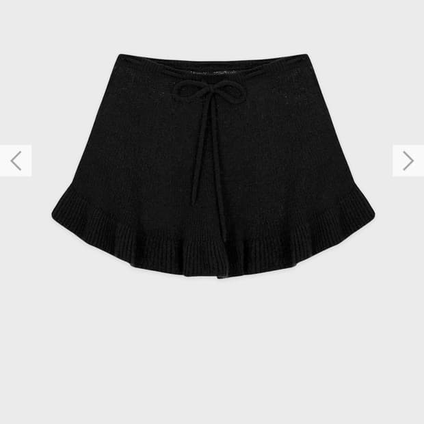 시눈 블랙 니트 플레어 스커트