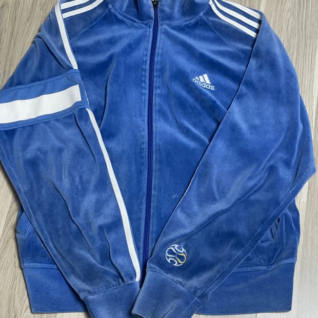 Adidas