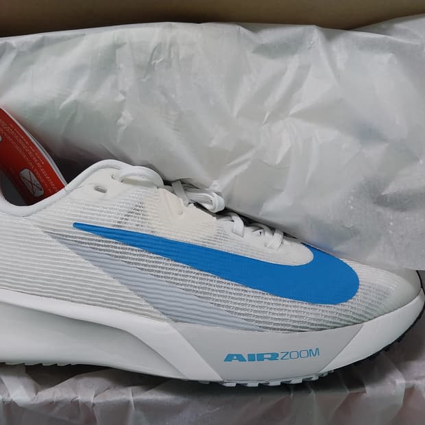 (새상품) 나이키 줌 라이벌플라이4 260mm