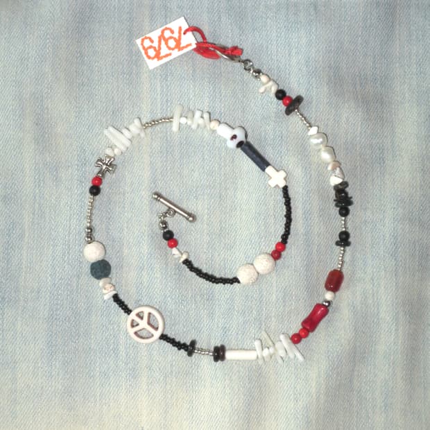 no.4 Necklace
