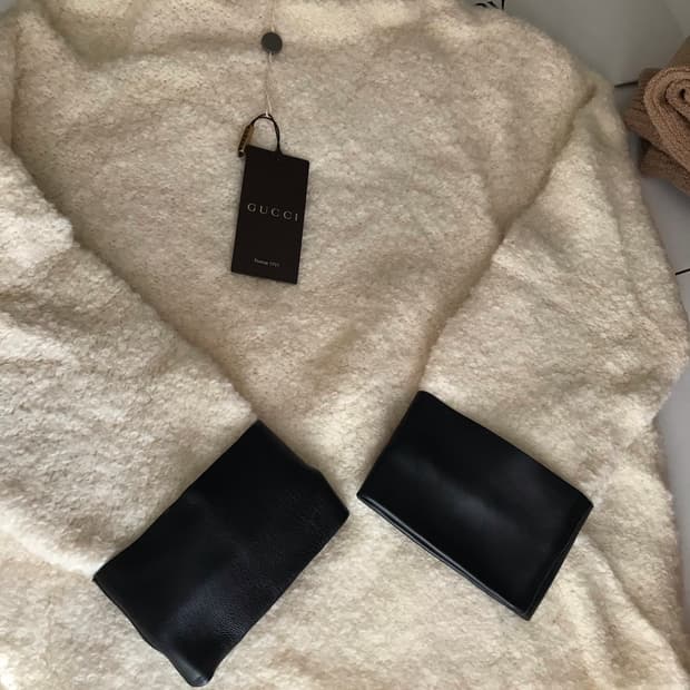 구찌 알파카 울 니트 s사이즈 새상품 