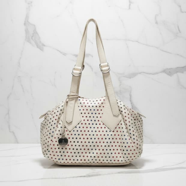 비비안웨스트우드 퍼포 숄더백