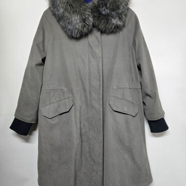 Molliolli  몰리올리 퍼  후드 코트 EUR38/USA M