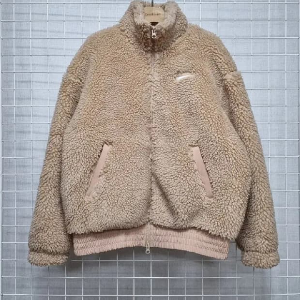 (택포) 나이키 뽀글이 점퍼 M