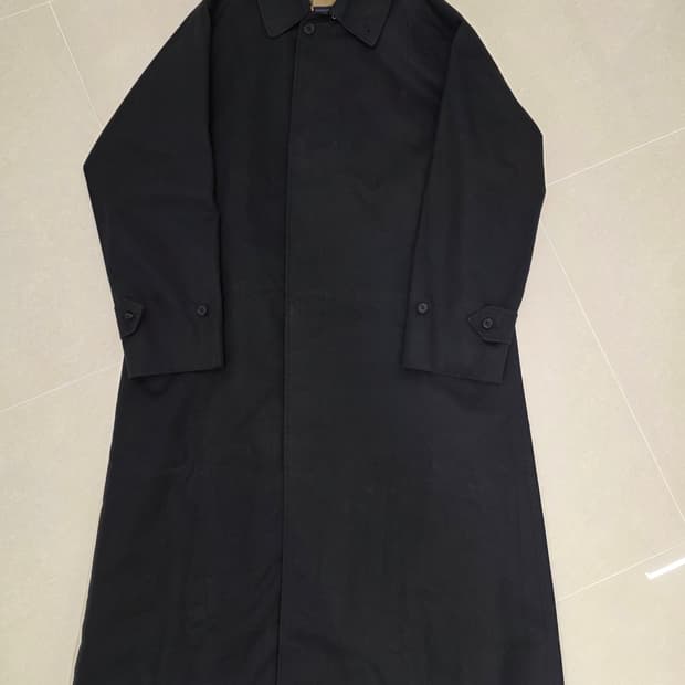 버버리 블랙 원패널 맥코트