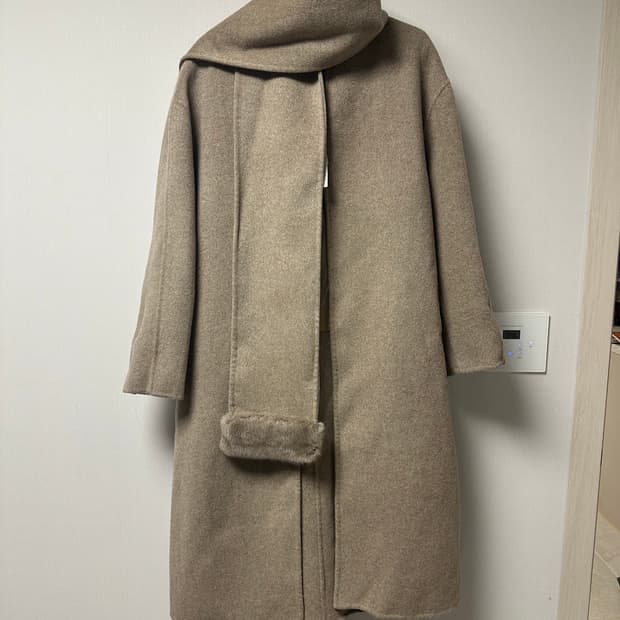 W9 핸드메이드 캐시미어  리얼밍크 머플러 코트-M사이즈 (새상품)