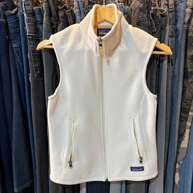 파타고니아 우먼스 신칠라 베스트