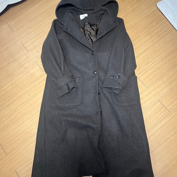 브라운 후디 코트