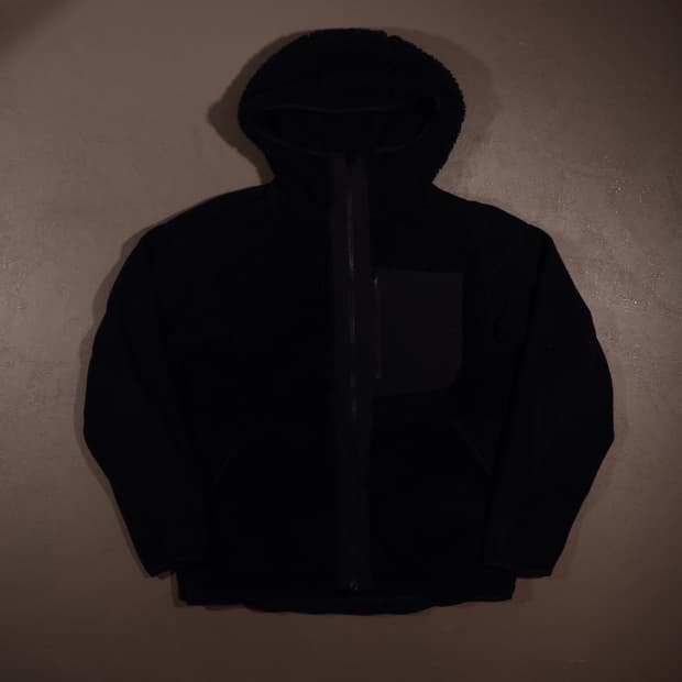 유니클로 X 화이트 마운티니어링 후리스 자켓 