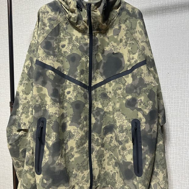 나이키 우븐 카모 윈드러너/ XL