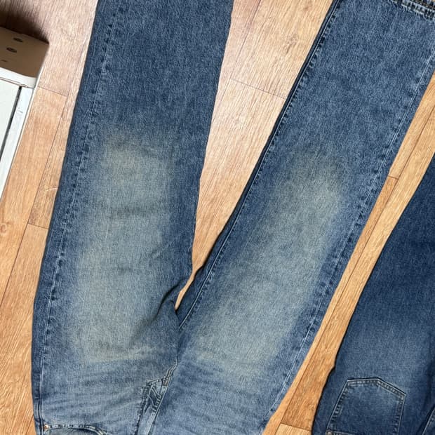 리바이스 568 프리미엄 32사이즈 거의 새상품