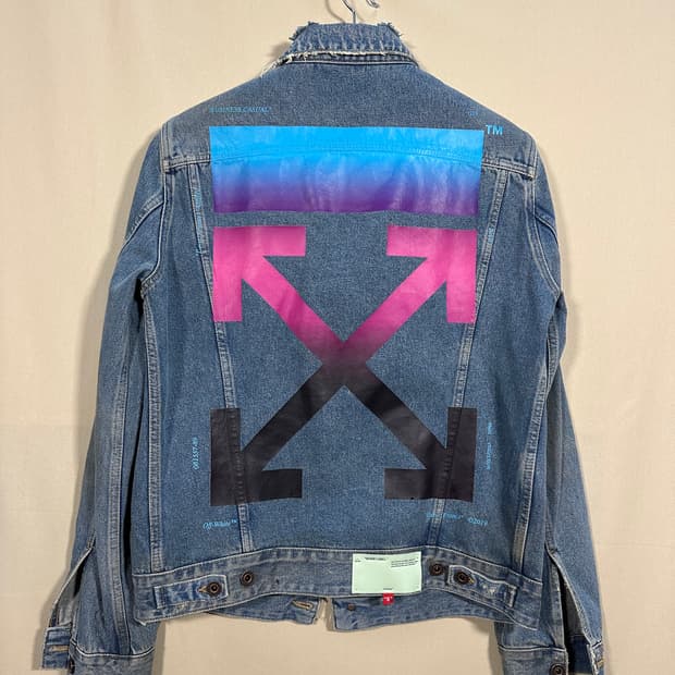 오프화이트 애로우 빈티지 워싱 트러커 자켓 처분 