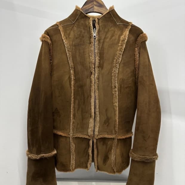 리버시블 퍼 무스탕