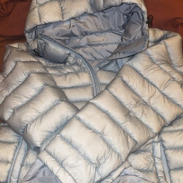 산산기어 서픽스 경량패딩 24fw 스카이블루 1사이즈