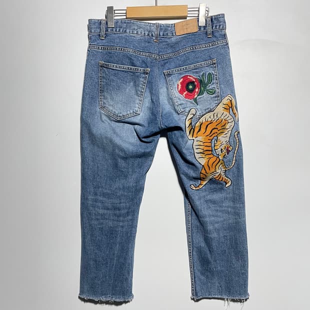 well done x mined 호랑이 자수 데님팬츠