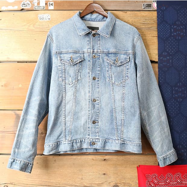 
일본판 유니클로 워싱가공 데님자켓

