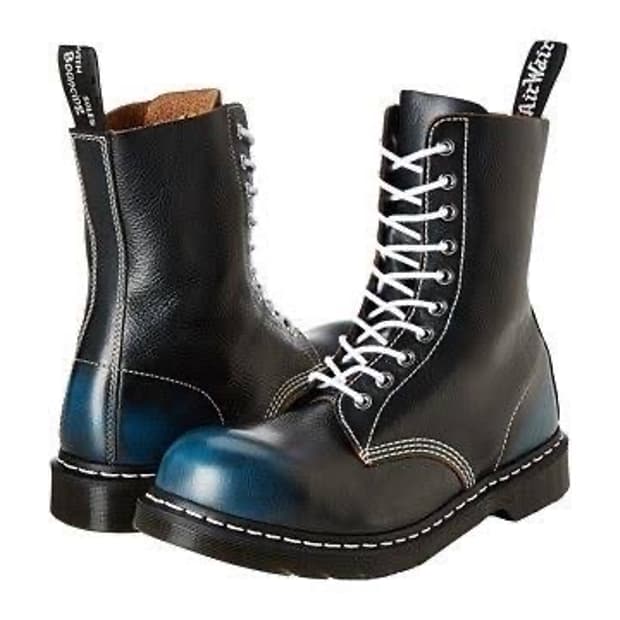 닥터마틴 1919 (250)