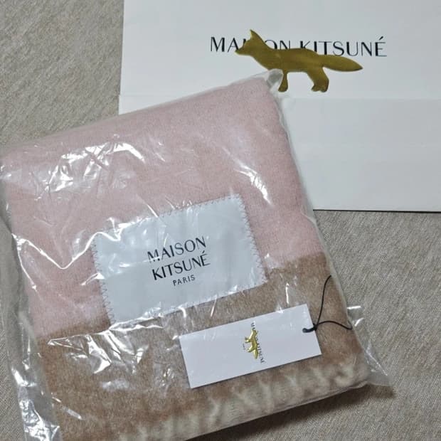 메종키츠네 베이비 울 알파카 머플러