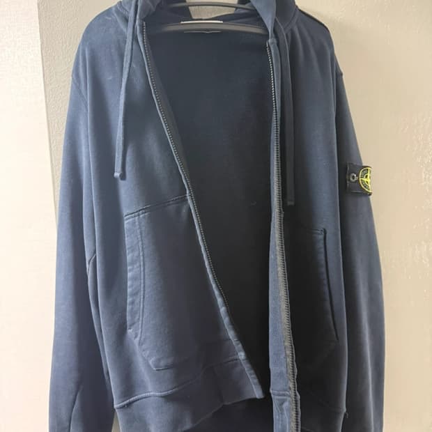 스톤아일랜드 후드집업