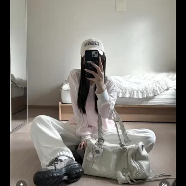 [윤비누 착용템] 트리밍버드 _ 투웨이 스웨트 팬츠