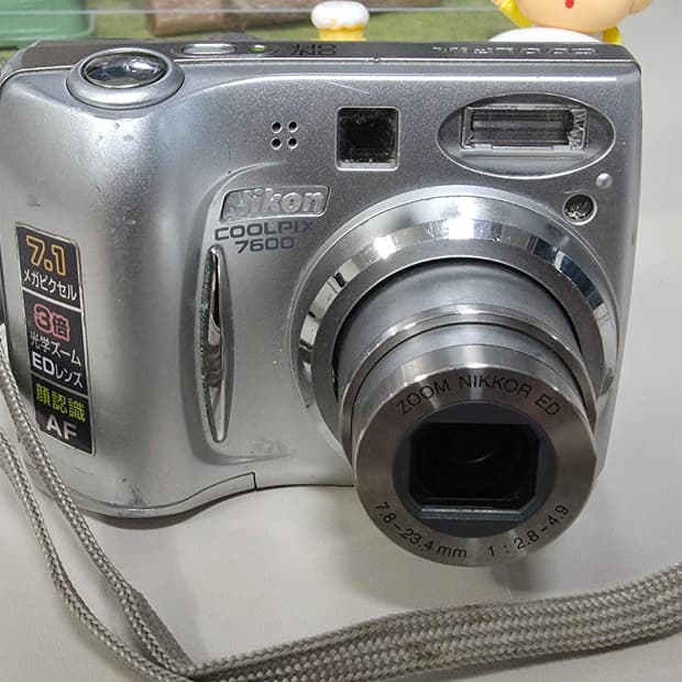 니콘 쿨픽스 7600 빈티지 디지털카메라