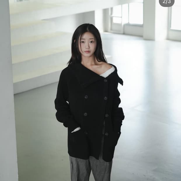 인앤양인하모니 더블 버튼 가디건