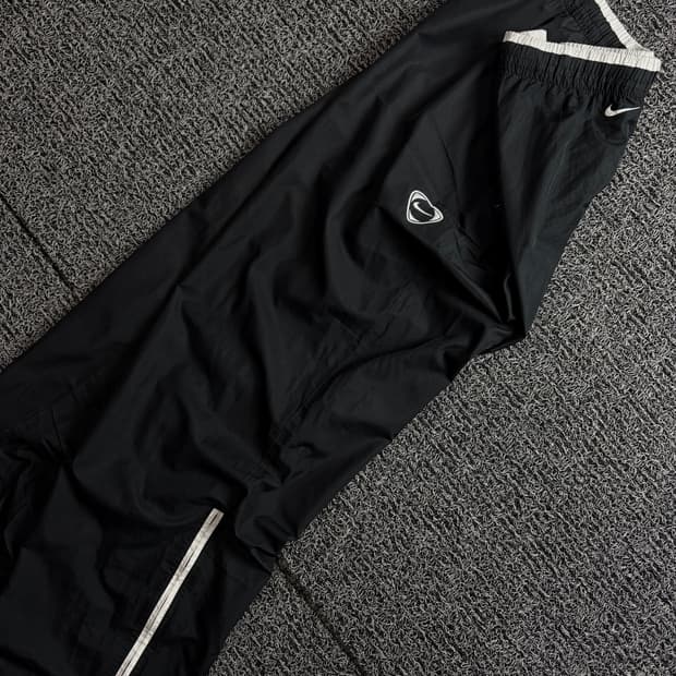 00s 나이키 올드스쿨 와이드 우븐 트랙팬츠 1424