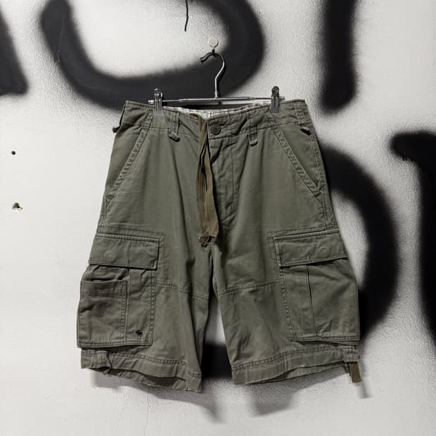 아베크롬비 멀티포켓 와이드 카고 쇼츠 팬츠