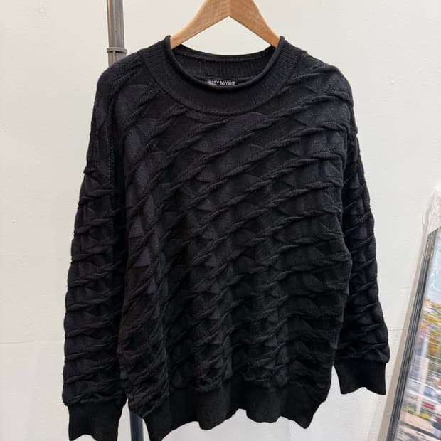 이세이미야케 니트