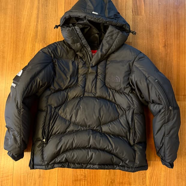 슈프림 X 노스페이스 아노락패딩 800 S