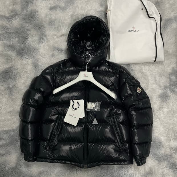 몽클레어 마야 패딩 블랙 [5]