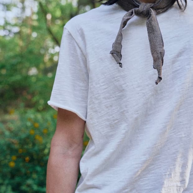 Mono prive textured Roll scarf