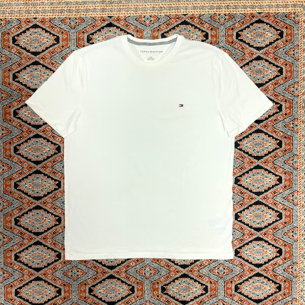 타미힐피거 화이트 반팔티셔츠 여성L