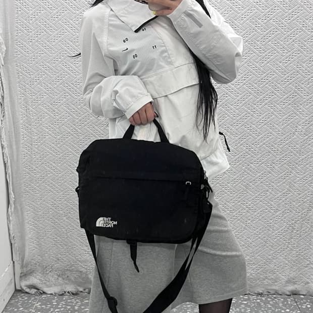 노스페이스 빈티지 스포티 캐주얼 크로스백 C07437