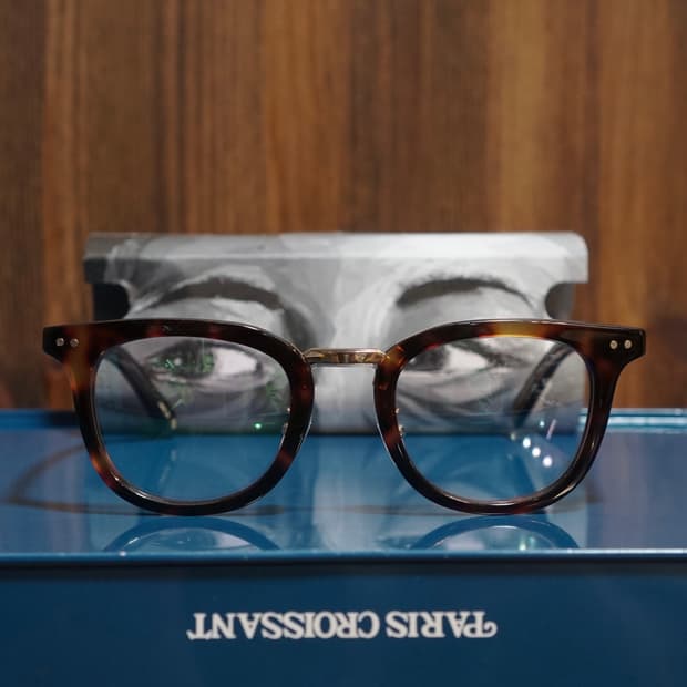 그라픽 플라스틱 X 옐로우비 Chet 재즈 안경