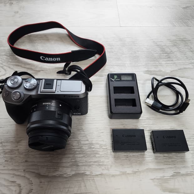 캐논 EOS M6 MARK II + 번들렌즈(15-45) 미러리스셋 팜