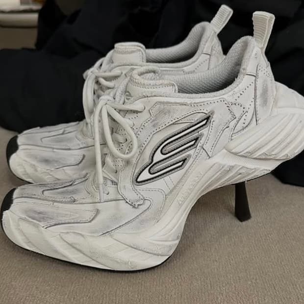 발렌시아가 먼데이 힐 삽니다. 팔아주세요