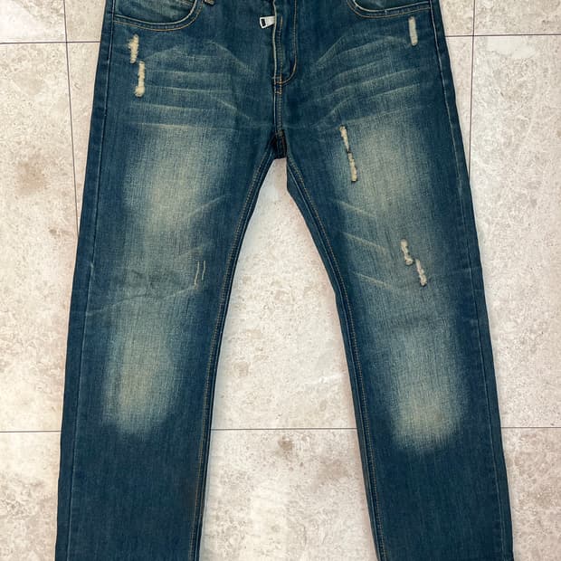 돌체앤가바나 데미지 워싱진 52사이즈(35~36인치) 정품